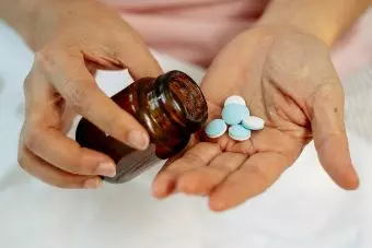 Xifaxan vs. Traditional Antibiotics: How This Gut-Targeted Medication Is Different